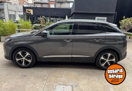 Camionetas - Peugeot 3008 2023 Electrico / Hibrido 70000Km - En Venta