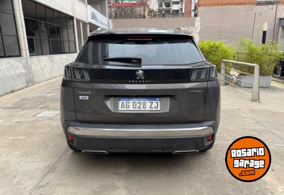 Camionetas - Peugeot 3008 2023 Electrico / Hibrido 70000Km - En Venta