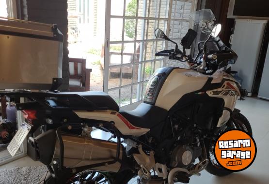 Motos - Benelli TRK 502X 2021 Nafta 15000Km - En Venta