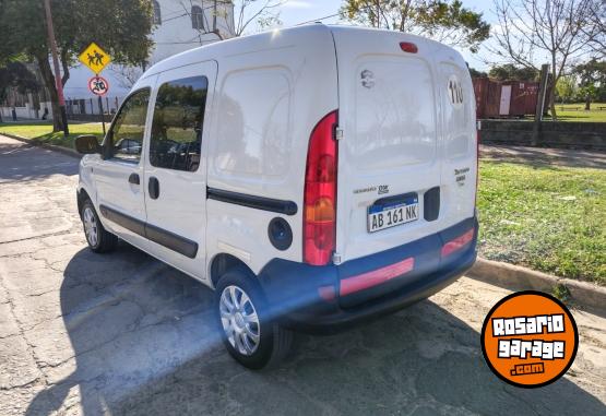 Utilitarios - Renault KANGOO CONFORT 1.6 5A 2017 GNC 119000Km - En Venta