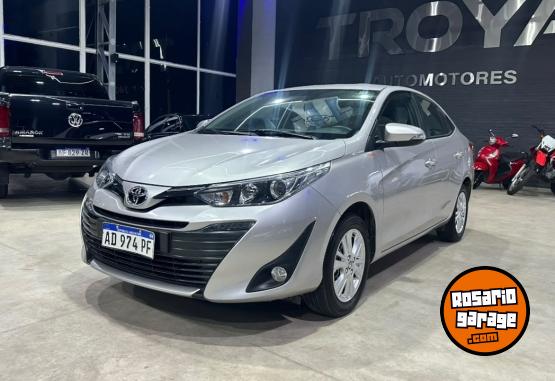 Autos - Toyota YARIS XLS CVT 2019 Nafta 7200Km - En Venta