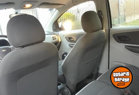 Autos - Chevrolet Spin 2015 GNC 201000Km - En Venta