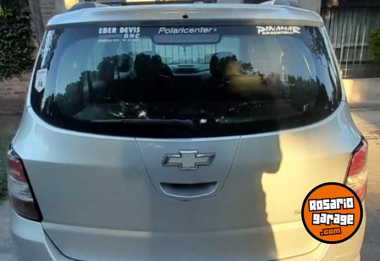 Autos - Chevrolet Spin 2015 GNC 201000Km - En Venta