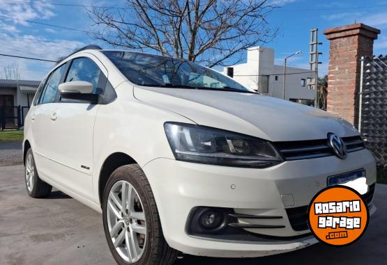 Autos - Volkswagen Suran 2018 Nafta 184000Km - En Venta
