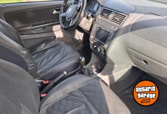 Autos - Volkswagen Suran 2018 Nafta 184000Km - En Venta