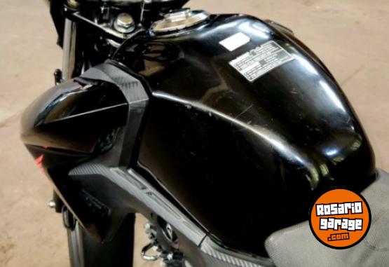 Motos - Honda Twister CB 125 2023 Nafta 21000Km - En Venta