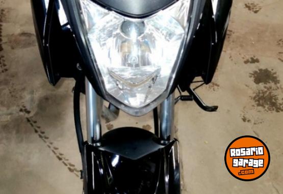 Motos - Honda Twister CB 125 2023 Nafta 21000Km - En Venta