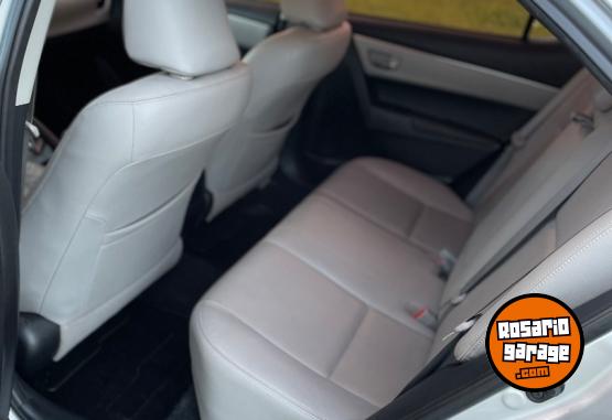 Autos - Toyota Corolla XEI Pack CVT 2016 Nafta 136291Km - En Venta