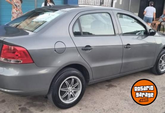 Autos - Volkswagen 2011 confirline 2011 GNC 170000Km - En Venta