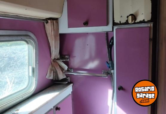 Camiones y Grúas - Vendo motorhome soy titular - En Venta