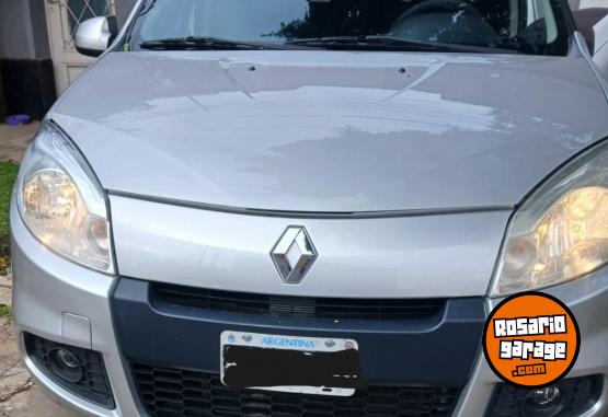 Autos - Renault Sandero 2011 Nafta 255000Km - En Venta