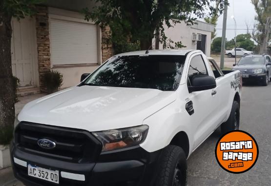 Camionetas - Ford Ranger C/S 2018 GNC 160000Km - En Venta