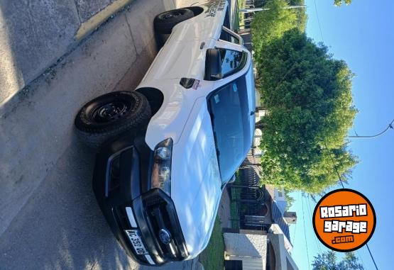 Camionetas - Ford Ranger C/S 2018 GNC 160000Km - En Venta