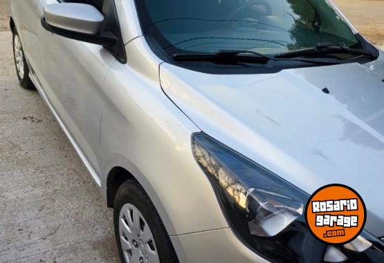 Autos - Ford Ka 2018 GNC 120000Km - En Venta