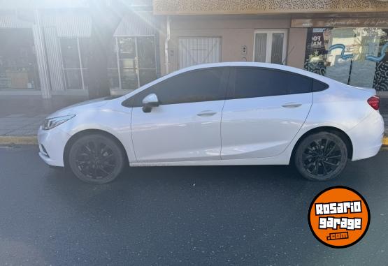 Autos - Chevrolet Cruze LT 2018 Nafta 140000Km - En Venta