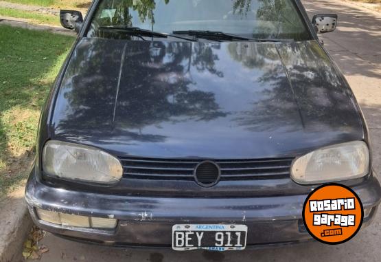 Autos - Volkswagen Golf 1998 Nafta 300000Km - En Venta