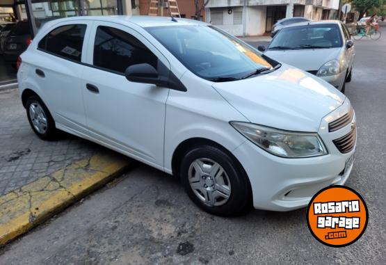 Autos - Chevrolet Onix 1.4 Joy+ 2017 Nafta 124000Km - En Venta