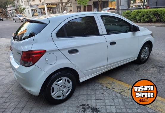 Autos - Chevrolet Onix 1.4 Joy+ 2017 Nafta 124000Km - En Venta