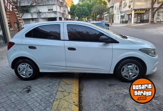 Autos - Chevrolet Onix 1.4 Joy+ 2017 Nafta 124000Km - En Venta