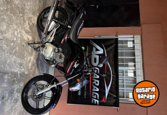 Motos - Honda New titán 2020 Nafta 30000Km - En Venta