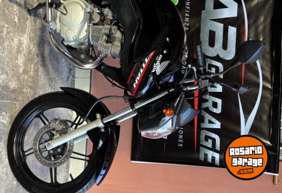 Motos - Honda New titán 2020 Nafta 30000Km - En Venta