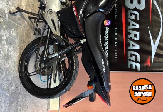 Motos - Honda New titán 2020 Nafta 30000Km - En Venta