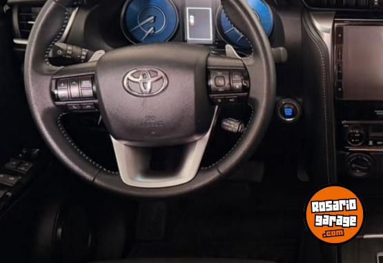 Camionetas - Toyota SW4 2024 Diesel 64000Km - En Venta