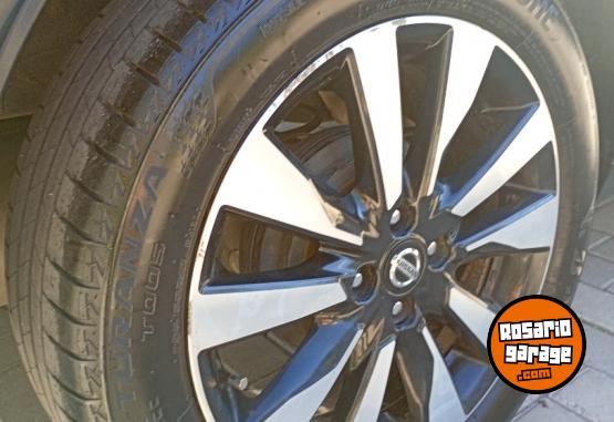 Autos - Nissan KICKS EXCLUSIVE CVT F2 2019 Nafta 136000Km - En Venta