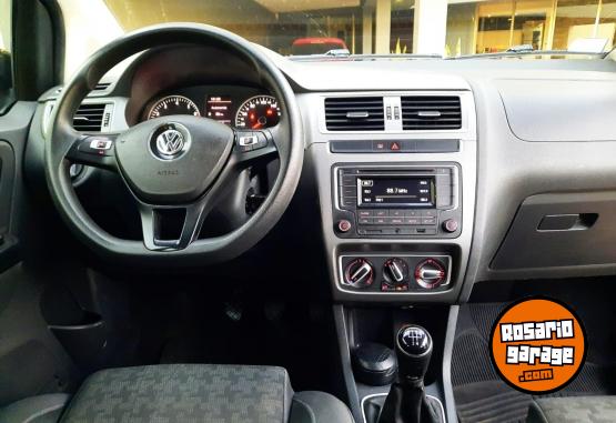Autos - Volkswagen Suran 1.6  Highline 2016 Nafta  - En Venta