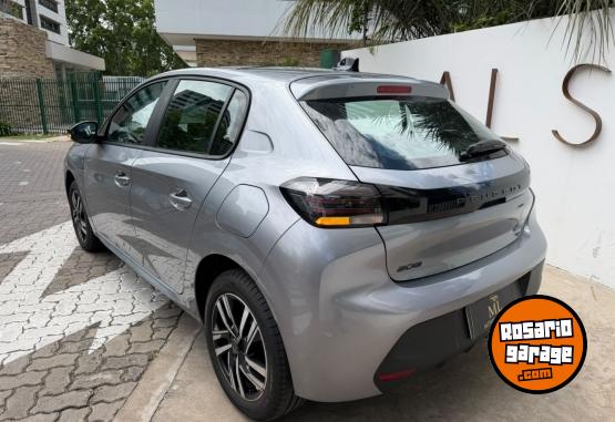 Autos - Peugeot 208 2026 Nafta 13000Km - En Venta