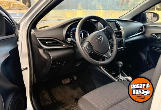 Autos - Toyota yaris xls 2025 Nafta 7000Km - En Venta
