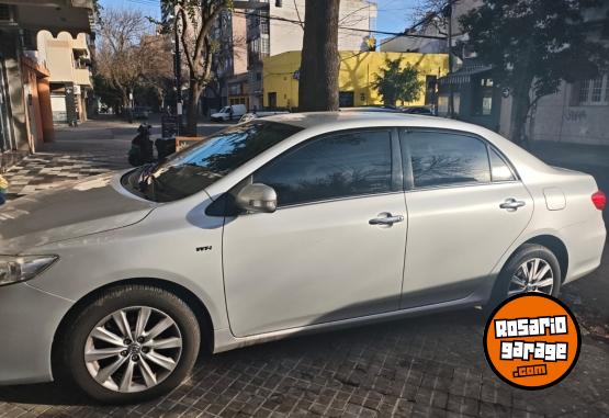 Autos - Toyota Corolla Seg 2012 Nafta 136000Km - En Venta