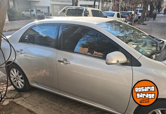 Autos - Toyota Corolla Seg 2012 Nafta 136000Km - En Venta
