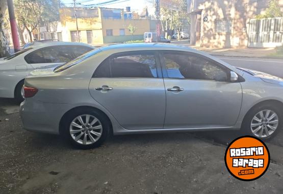 Autos - Toyota Corolla Seg 2012 Nafta 136000Km - En Venta