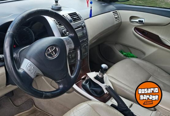 Autos - Toyota Corolla Seg 2012 Nafta 136000Km - En Venta