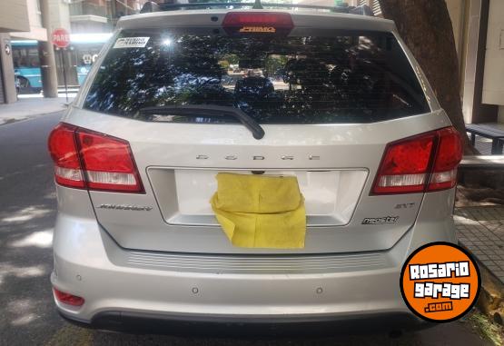 Camionetas - Dodge Journey SXT 2014 Nafta 152000Km - En Venta