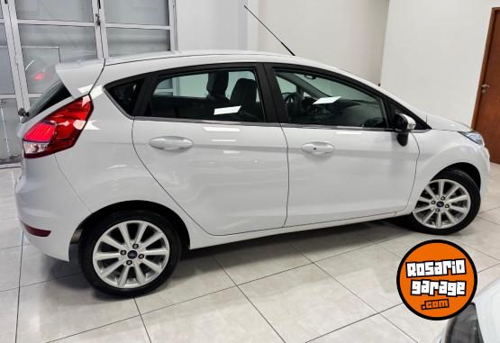 Autos - Ford FIESTA TITANIUM 2018 Nafta 83000Km - En Venta