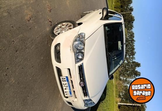 Autos - Fiat Palio 2017 GNC 48000Km - En Venta