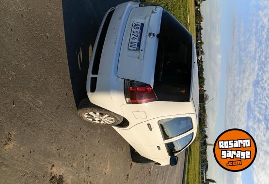 Autos - Fiat Palio 2017 GNC 48000Km - En Venta