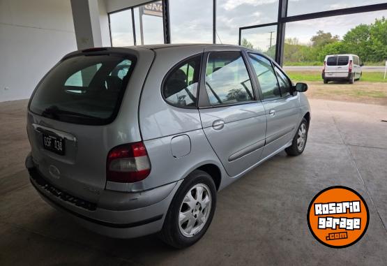 Autos - Renault Scenic 2007 Nafta 178000Km - En Venta