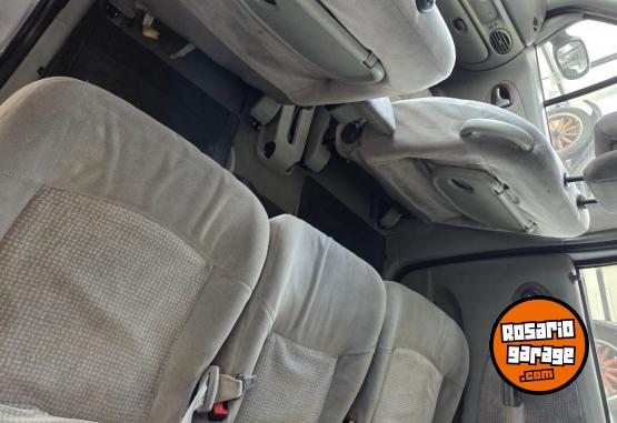 Autos - Renault Scenic 2007 Nafta 178000Km - En Venta