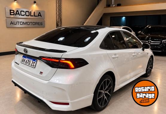 Autos - Toyota COROLLA GR-SPORT 2025 Nafta 9500Km - En Venta