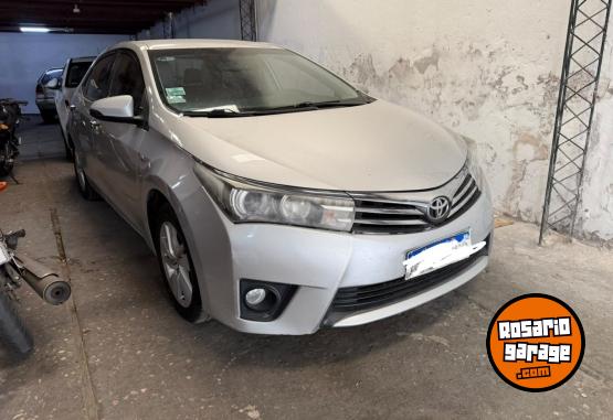 Autos - Toyota Corolla 2016 Nafta 180000Km - En Venta