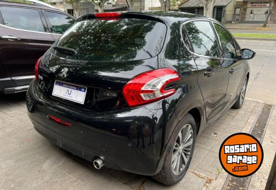 Autos - Peugeot 208 Feline 2014 Nafta 90000Km - En Venta
