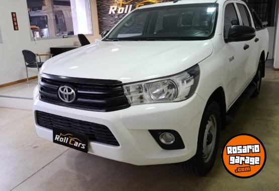 Camionetas - Toyota Hilux DX 2018 Diesel 270000Km - En Venta