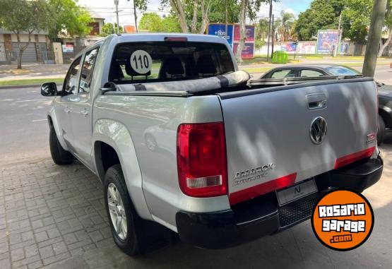 Camionetas - Volkswagen Amarok Trendline 2016 Diesel 120000Km - En Venta