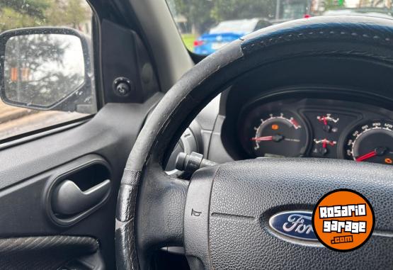 Autos - Ford Ecosport Freestyle 2011 Nafta 200000Km - En Venta