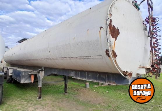 Camiones y Grúas - Semirremolque 1+1 Acero al carbono 35.000 lts - En Venta