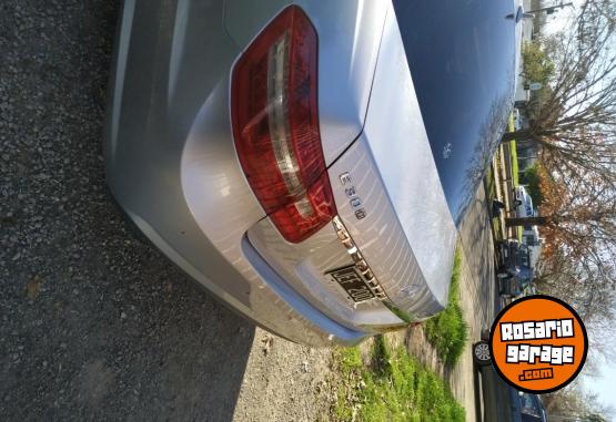 Autos - Mercedes Benz E300 Advantgarde SPORT 2010 Nafta 171100Km - En Venta