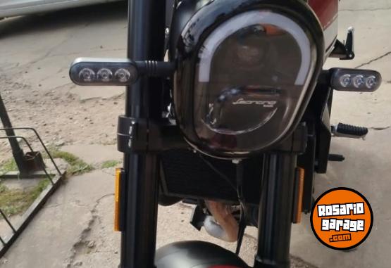 Motos - Benelli Leoncino 2023 Nafta 3800Km - En Venta